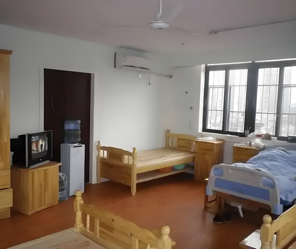 涅槃凰妃：腹黑王爷倒追妻